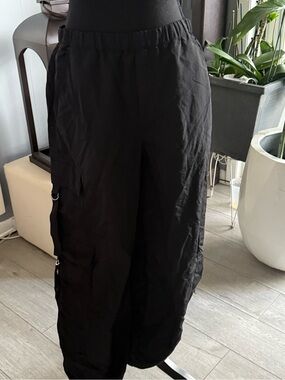 Black Cargo Pants